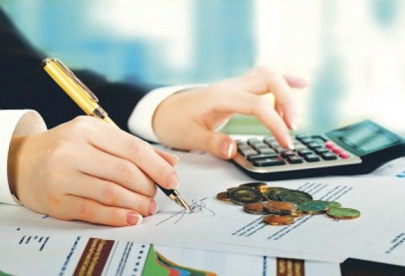 Cercetat de poliţişti pentru evaziune fiscală